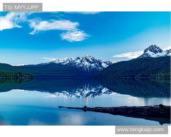 探索水上运动的魅力与挑战：畅游大海、湖泊与河流的极限体验