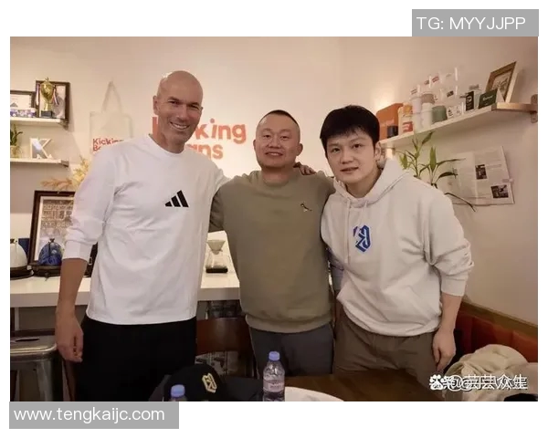 12月6号足球明星盛典回顾与未来展望精彩瞬间与传奇球员的故事